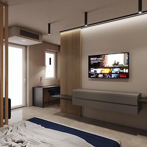 Camera tripla executive